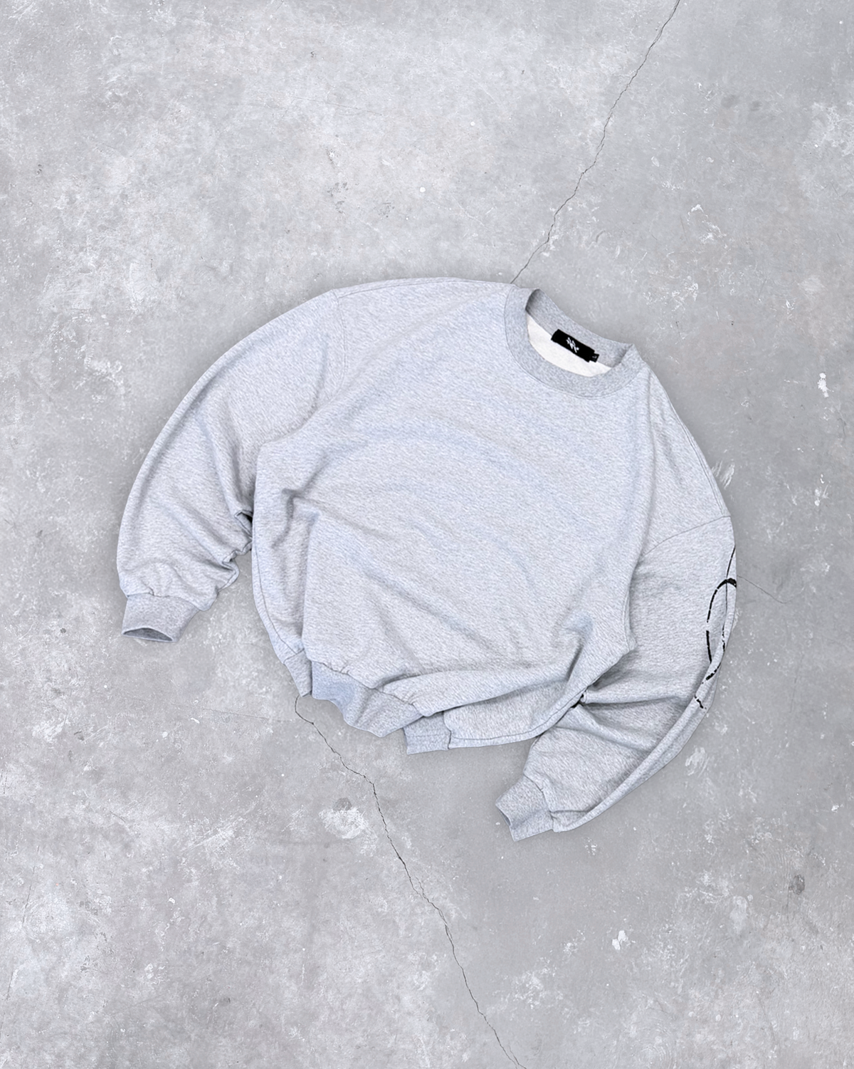 CALIGRAPHIE CREWNECK
