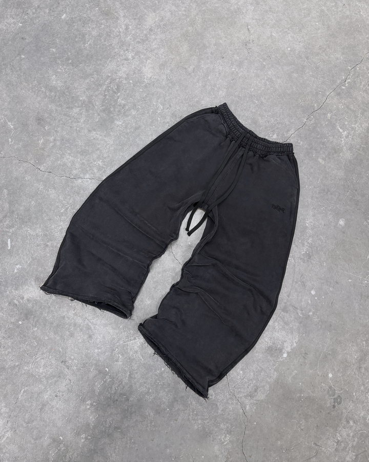 2 STRIPE JOGGERS