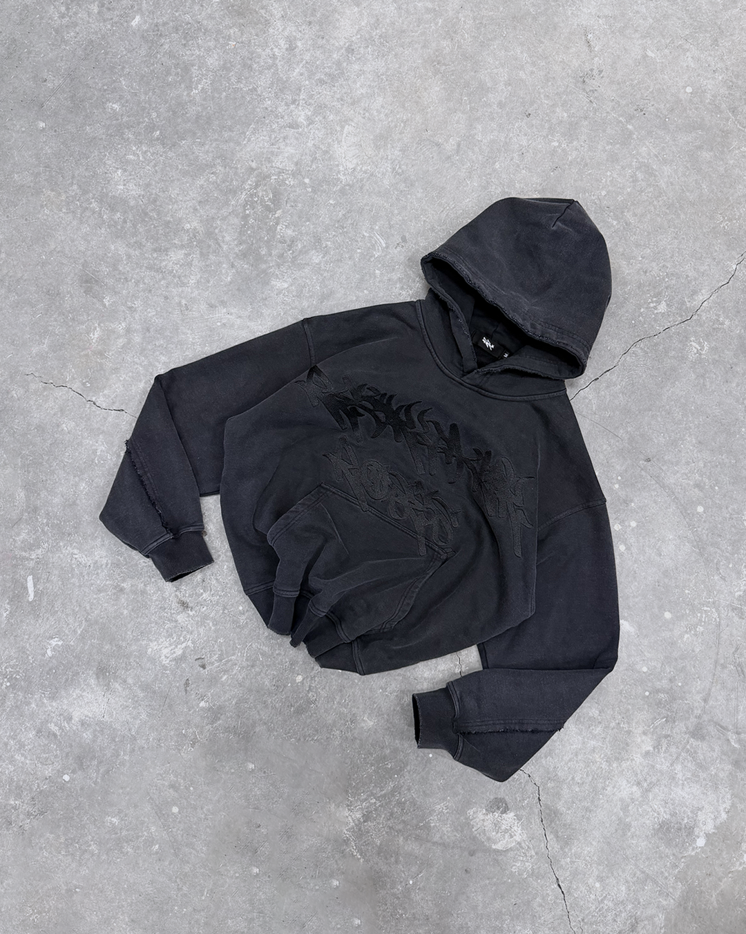 CONTRAST HOODIE