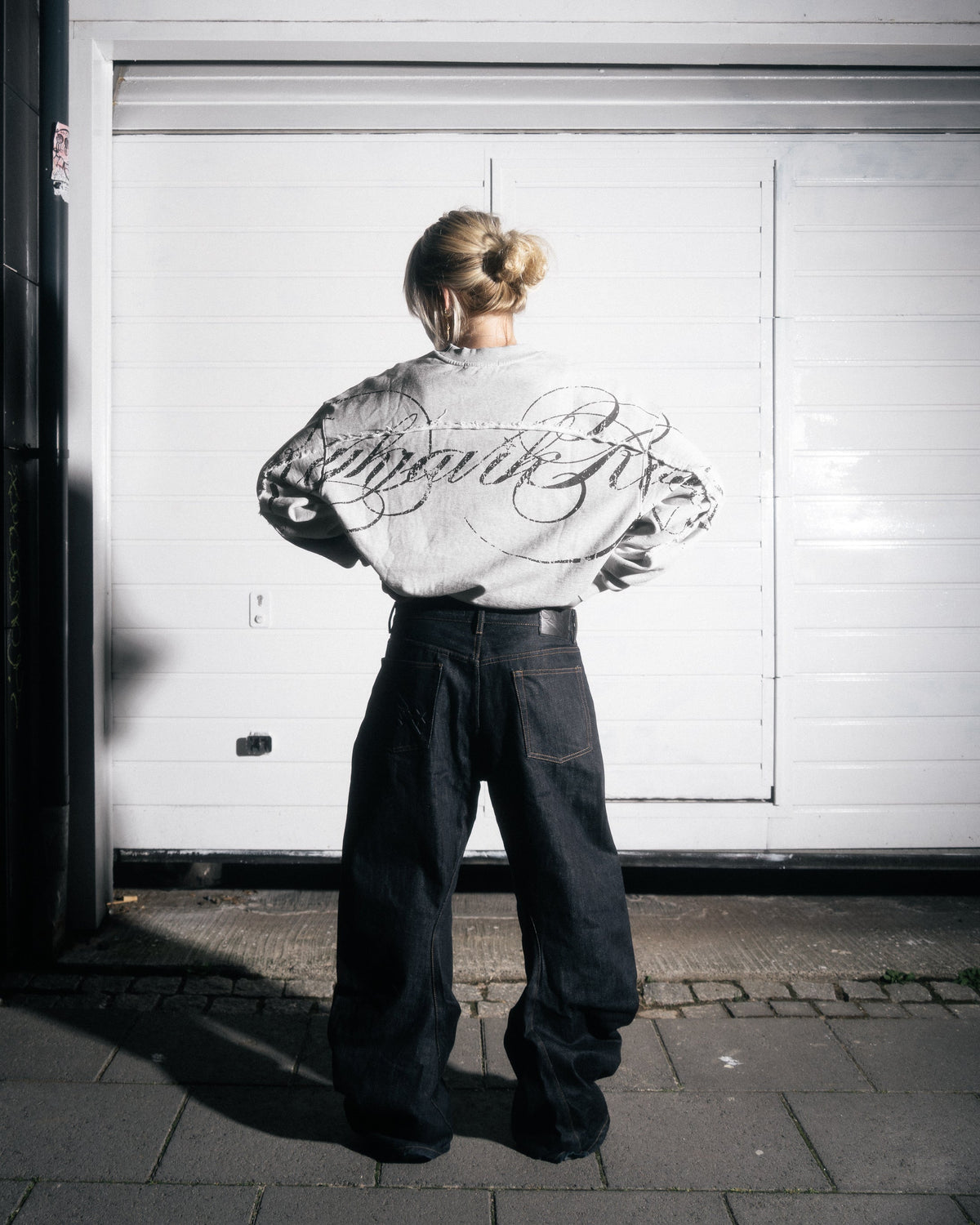 CALIGRAPHIE CREWNECK