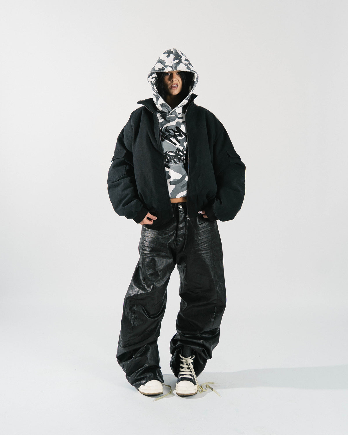 CANVAS BOMBER JACKET
