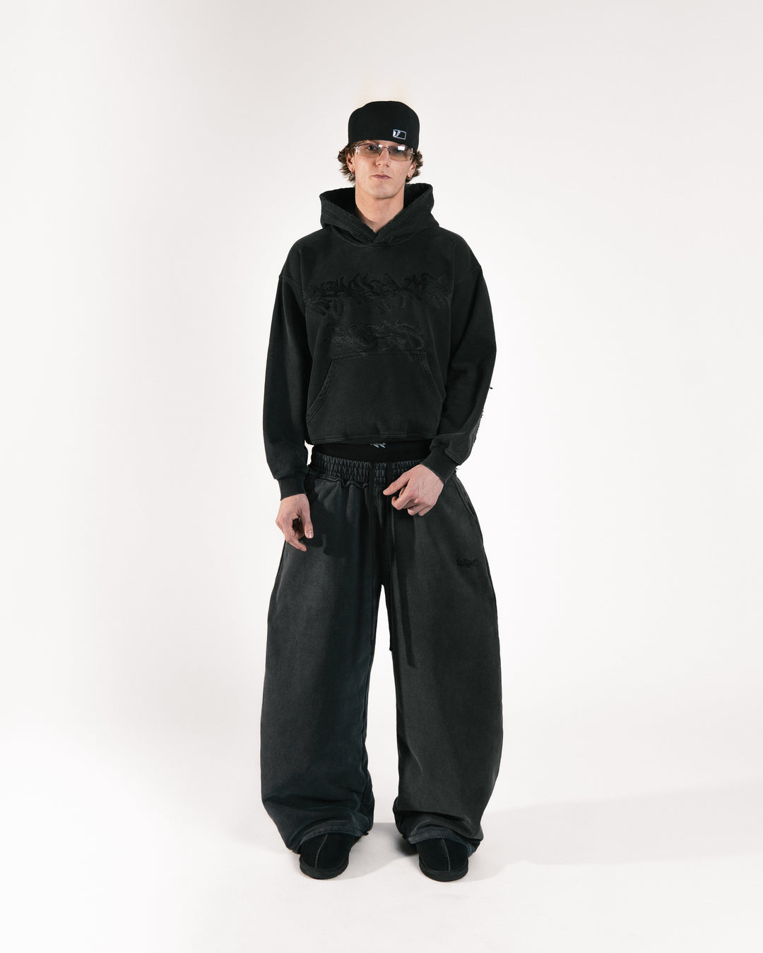 2 STRIPE JOGGERS