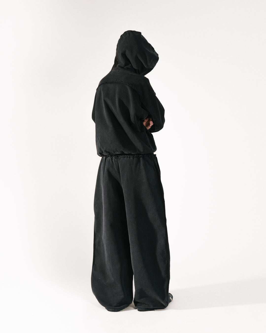 UNIFORM HOODIE